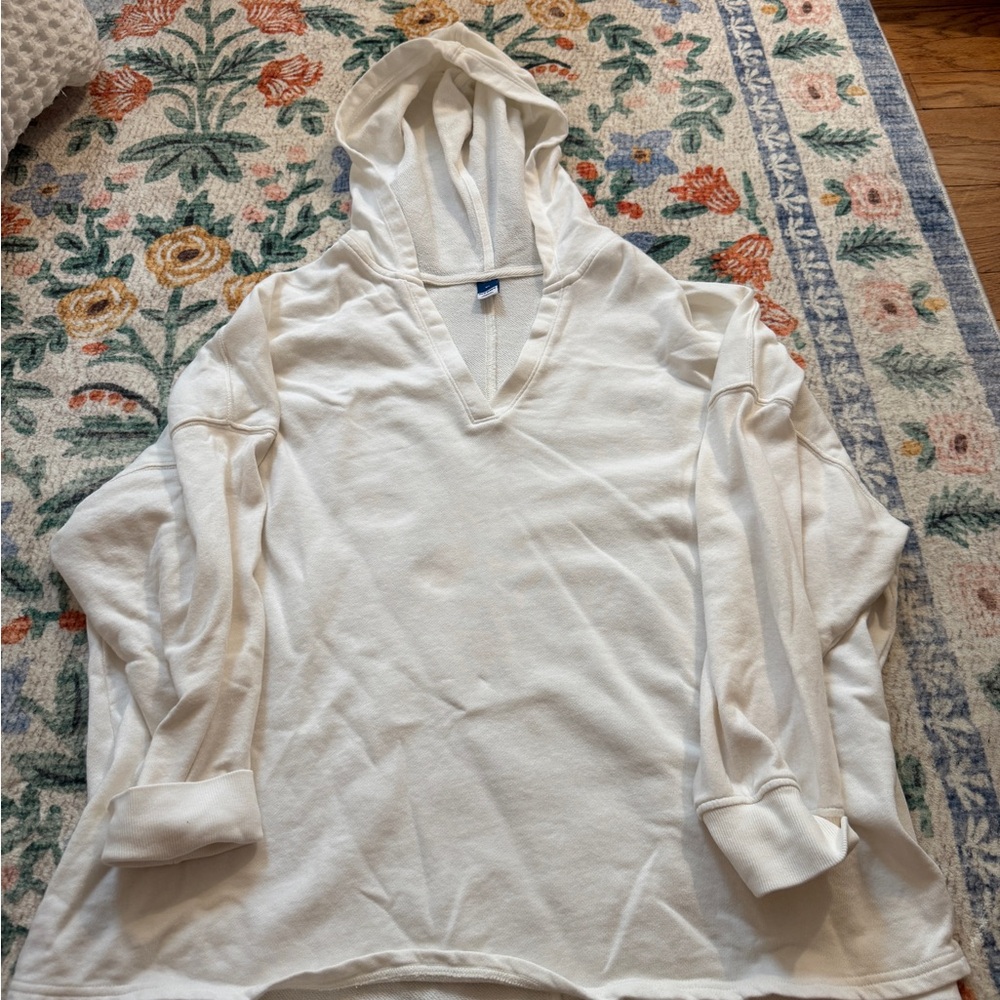 Old Navy Cream Hooded Sweatshirt